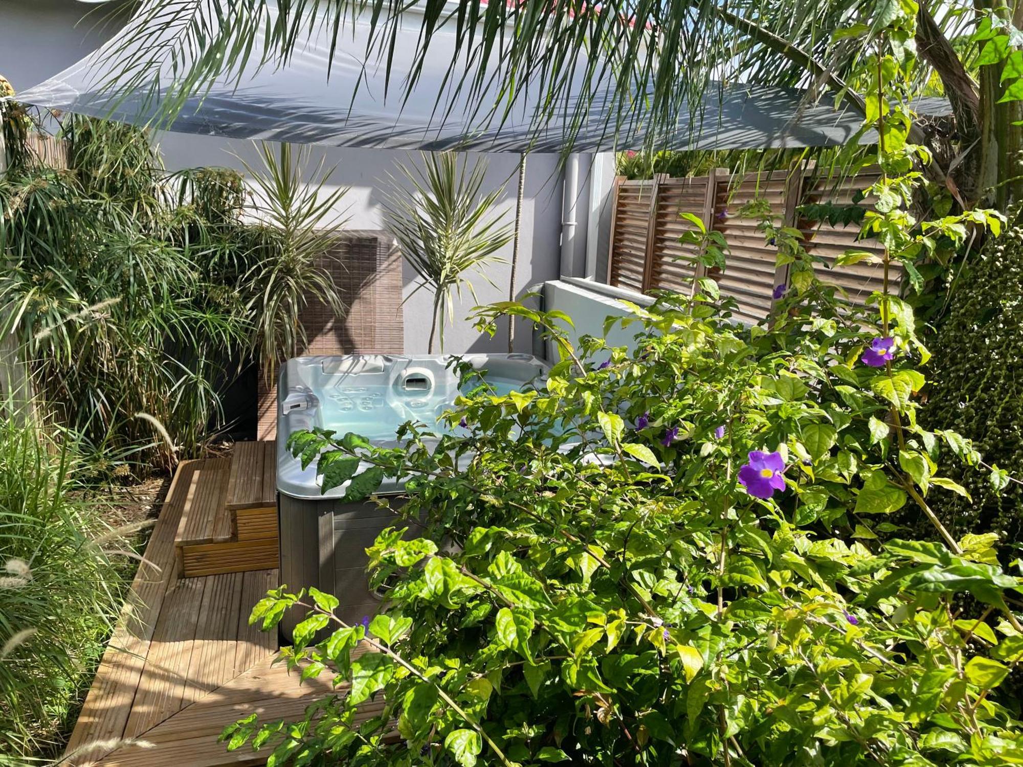 Hotel & Villa Le Cocotel Saint-Francois  Szoba fotó